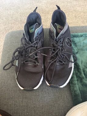 Zumba Fitness Women’s Black Athletic Dance Sneakers